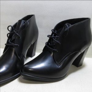 NWT Clarks Artisan Kadri Alexa Leather Bootie